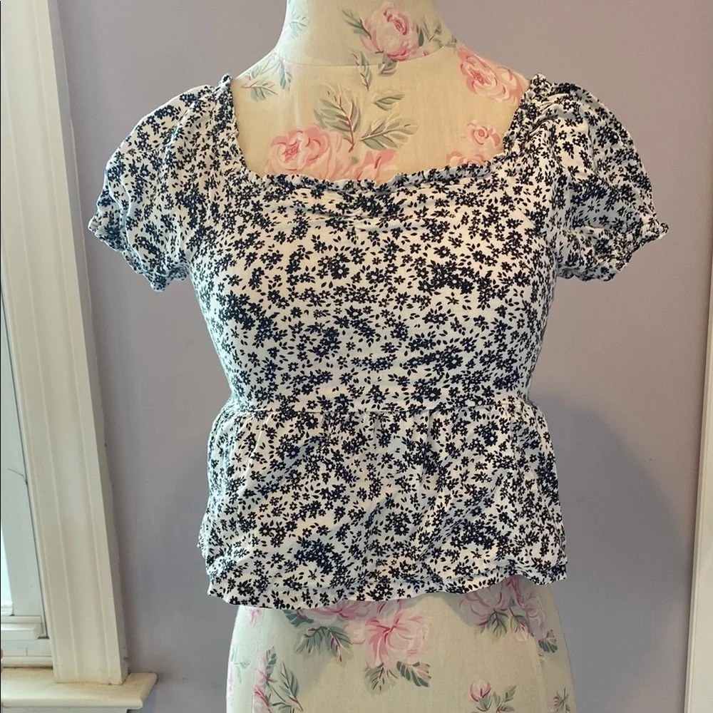 Old Navy Navy and White Floral Kids Tee